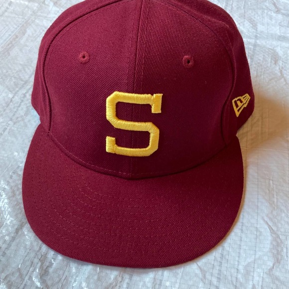 New era red & gold S Gauchos college university hat cap size 7 3/8 - Picture 1 of 7